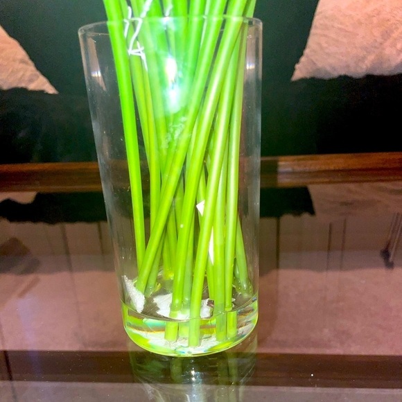 Real Touch Arrangement, White Real Touch Calla Lilies Arrangement 12 Cus… - Picture 5 of 7